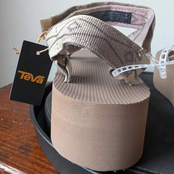 Teva Sandals Women's Size 8 Flatform Universal Sunscape Sandals Lagenlook Eco - Picture 11 of 14